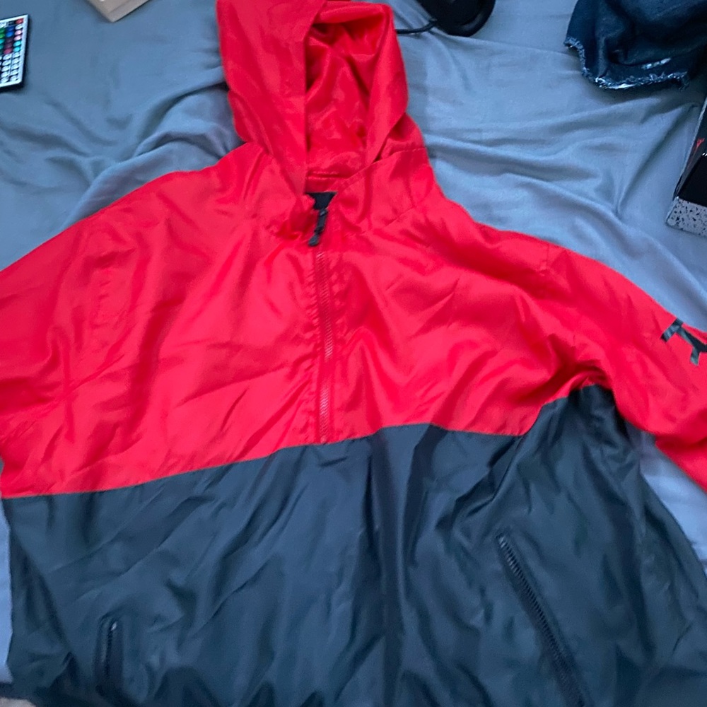 Rocawear windbreaker